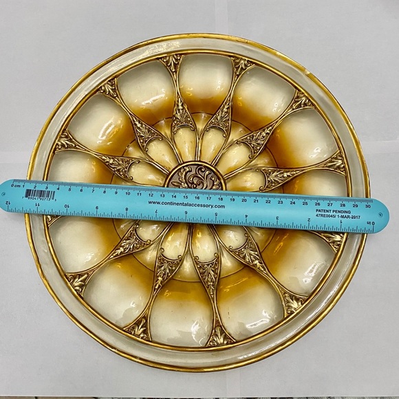 VINTAGE CLEAR&GOLD DECORATIVE WALL PLATE - Picture 3 of 5